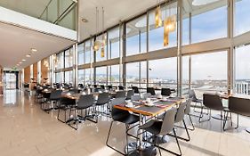 Hotel Cornavin Geneve